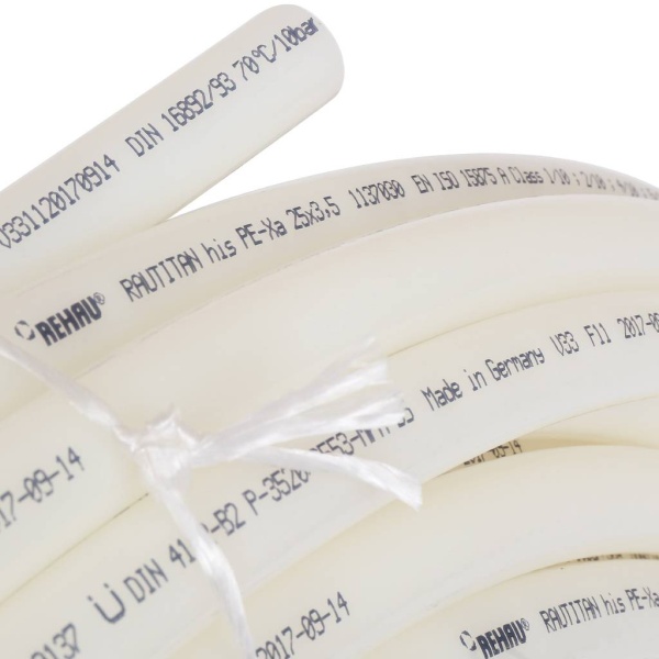 Труба PE-Xa his Дн25х3,5 Ру10 Т95C 50м RAUTITAN Rehau 11370301050